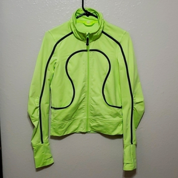 LULULEMON lime-green Neon Jacket, Size 4 - Picture 7 of 13